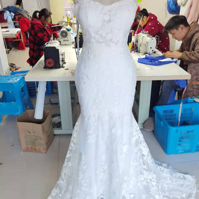 キャミソール ホワイト 3D立体レース刺繍 ウェディングドレス