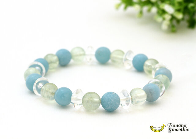 希望を持ちストレスを軽減してくれる アマゾナイト プレナイト 水晶 の