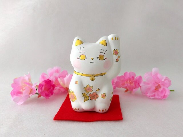 招き猫 桜 | iichi 日々の暮らしを心地よくするハンドメイドや