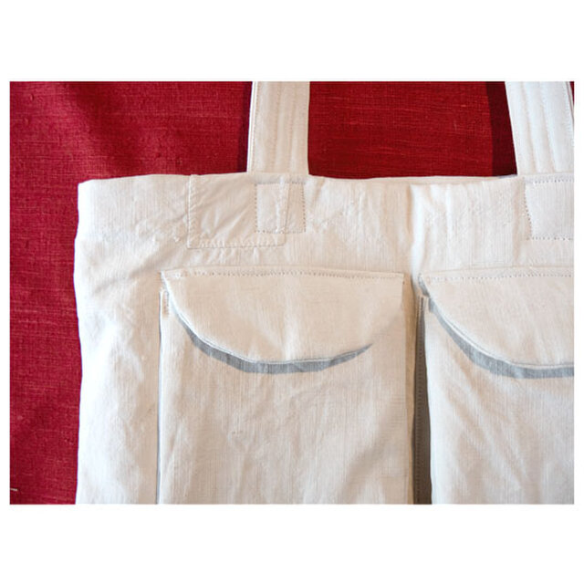 デザイナートートバッグ、ホワイト(白)アンティークリネン、綿入り接着加工生地 MZ original | iichi  ハンドメイド・クラフト作品・手仕事品の通販