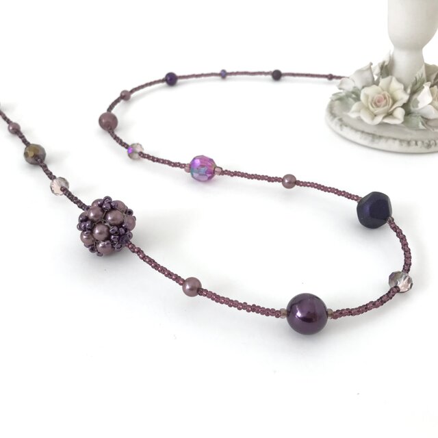 ビーズボール の ロングネックレス 紫 パープル パール クラシカル