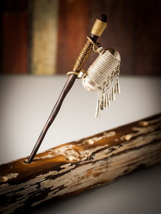 Exotic ornamental hairpinの画像1枚目