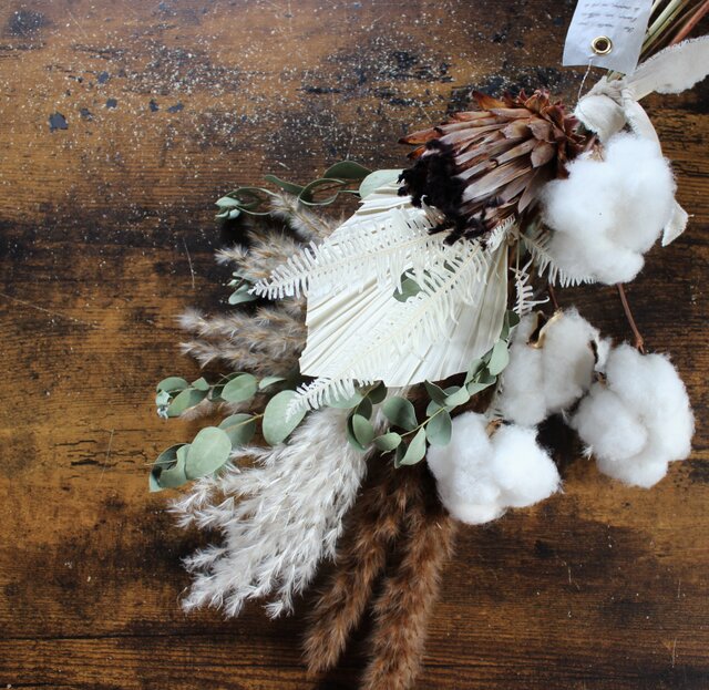 専用＊パンパス&プロテア　秋冬ドライフラワースワッグ f30cb2efe622f1947841b811835daf