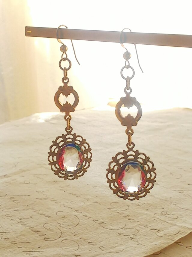 ヴィンテージ アイリスGlass・フルールドリス クラシカル 14Kgfピアス