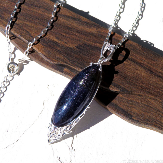 ブラッドショット アイオライト ネックレス / Iolite Necklace