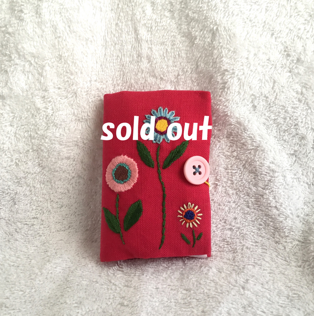 花刺繍のブック型ニードルケース・チェリーピンク②
