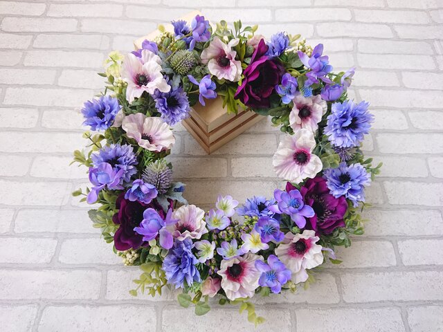 アネモネのリース | iichi 日々の暮らしを心地よくする