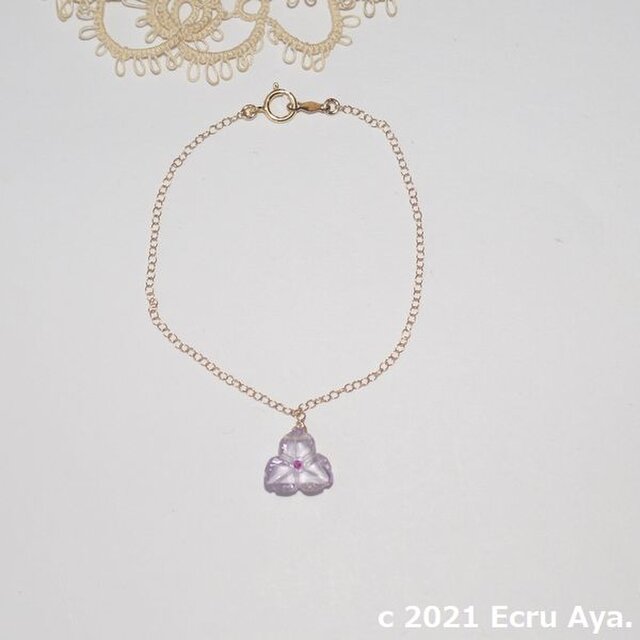 *春めく*アメジストのフラワーカービングのブレスレット