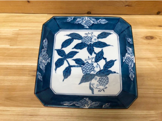 新品】有田焼製 染付柘榴図盛皿 /1点◇正角鉢/菓子器/茶道具/懐石道具