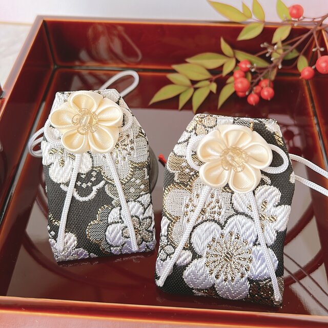 梅）＜サイズオーダー可＞元巫女が作る花のお守り袋 | iichi 日々の