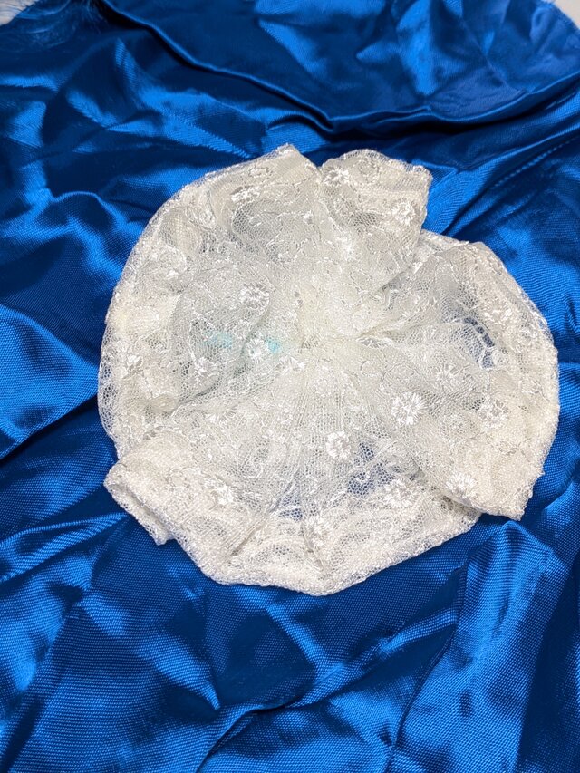 レースのシュシュ