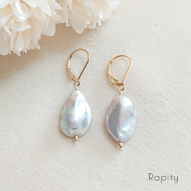 1【特価】14kgf☆高品質 大粒オイスターバロックパール（グレー） ジャーマンフックピアス