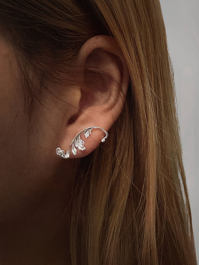 ハアザミ ピアス Ⅰ. | iichi 日々の暮らしを心地よくするハンドメイド