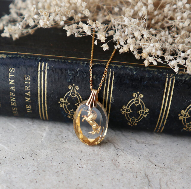 ドイツ製ヴィンテージ！ゴールドユニコーンのネックレス 金アレ対応