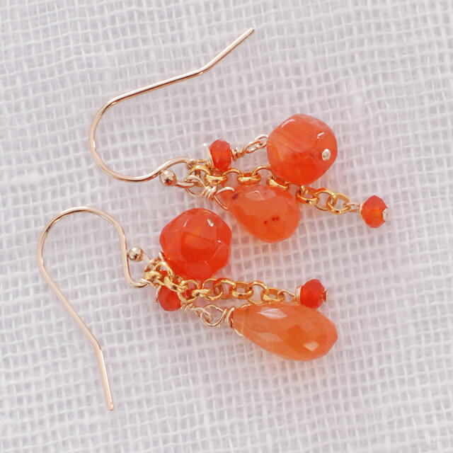 カーネリアンのピアス Alison-p1