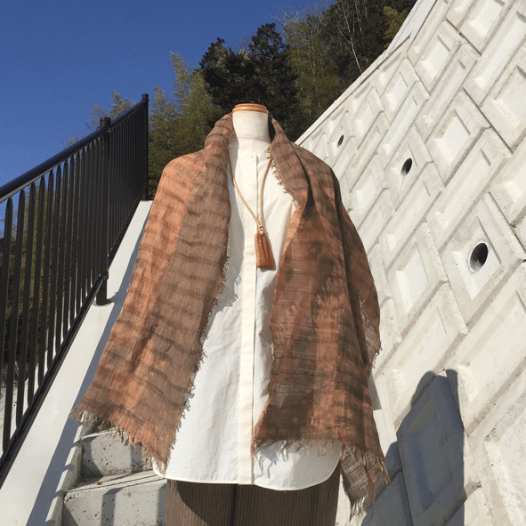 リネン柿渋染めストールk25044