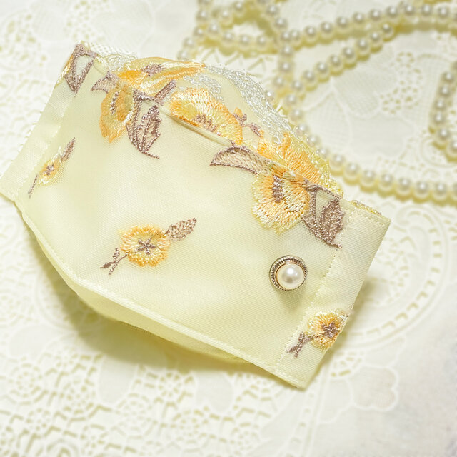 ♥♥お洒落な舟形マスク！！♥上品な黄色いポピーレースの舟形マスクです・・^^♥♥