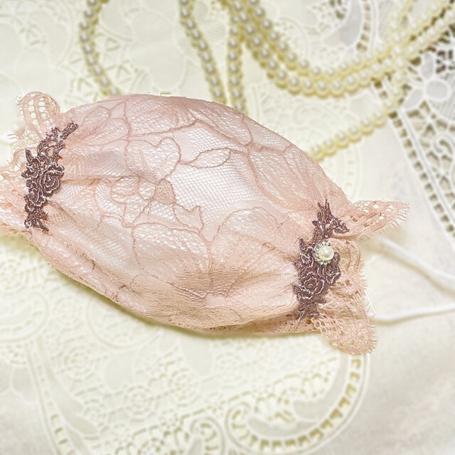 ♥♥不織布マスクだって、オシャレにしてね！！♥ダスティピンクとカフェオレ色レースのマスクカバーです。♥♥