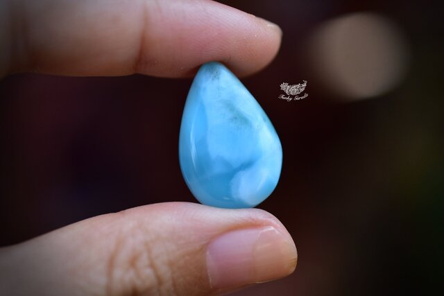 波と透明感☆ラリマー ルース143 | iichi 日々の暮らしを心地よくする