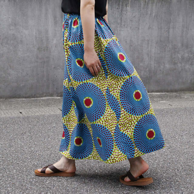 アフリカ布のロングスカート（アフリカンプリント）ロング・マキシの画像1枚目