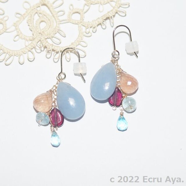 *春分*昼間の時間と夜の時間が全く同じ時間のピアス