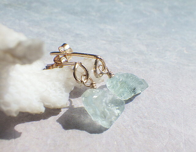 ☆3月誕生石☆*14kgf* Tiny Raw Aquamarine II アクアマリン原石