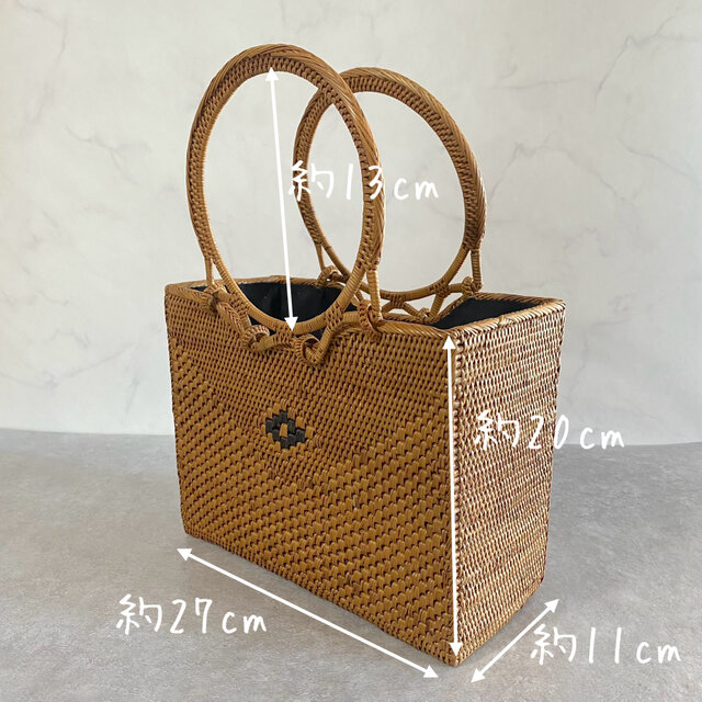 かっちりフォルムのかごバッグ♪ワンポイントデザイン◎バリ島
