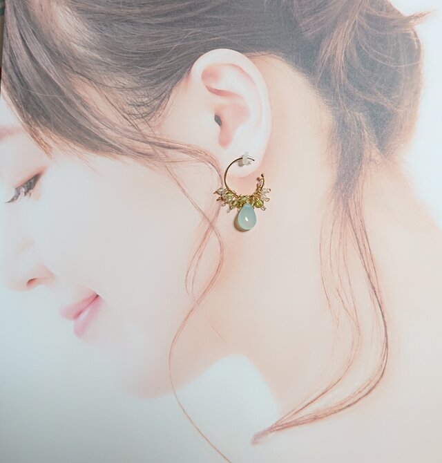 14kgf☆天然石ブルーカルセドニー フープピアス | iichi 日々の暮らし