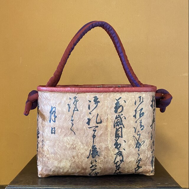 sold out ✣ 一閑張りバッグ | iichi 日々の暮らしを心地よくする 