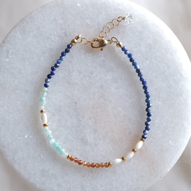 ラピスラズリ ビーズブレスレット Yndislegt bracelat：天然石ビーズブレスレット ラピスラズリ