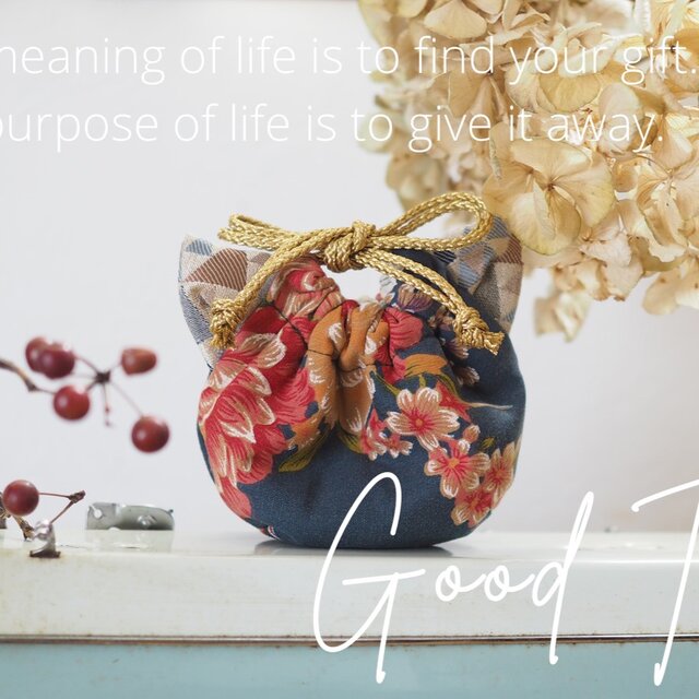 猫型の台湾花柄x絹織物mini巾着ポーチ(一点作品)