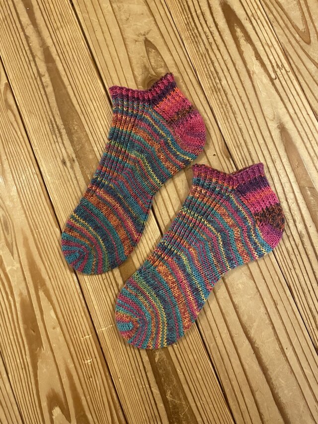 No.773 手編みショートソックス