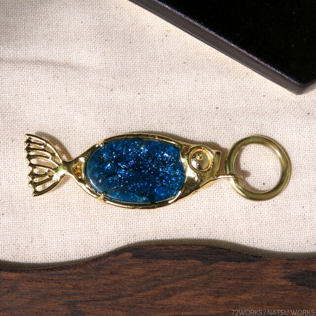 アパタイト&フィッシュ チャーム / Neon Apatite and Fish charms l