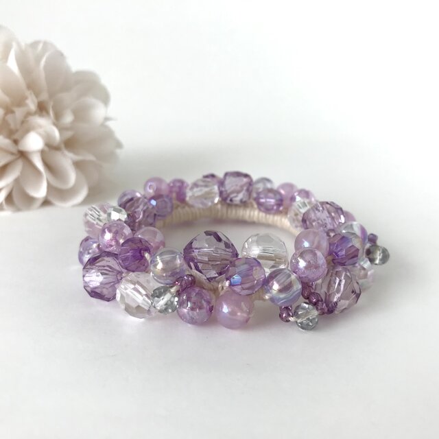 ハーフ シュシュ☆ビーズ ヘアゴム☆ハンドメイド