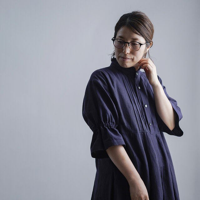 Wafu Linen Dress 超高密度リネン ワンピース ピンタック 黒紅色 くろべにいろ A090b Kbi1 Iichi ハンドメイド クラフト作品 手仕事品の通販
