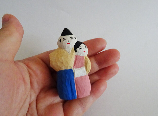 木彫り 立雛人形5 | iichi 日々の暮らしを心地よくするハンドメイドや