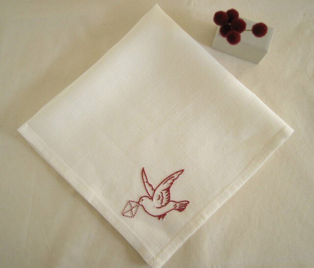 小鳥のリネンハンカチ(White+Red)の画像1枚目