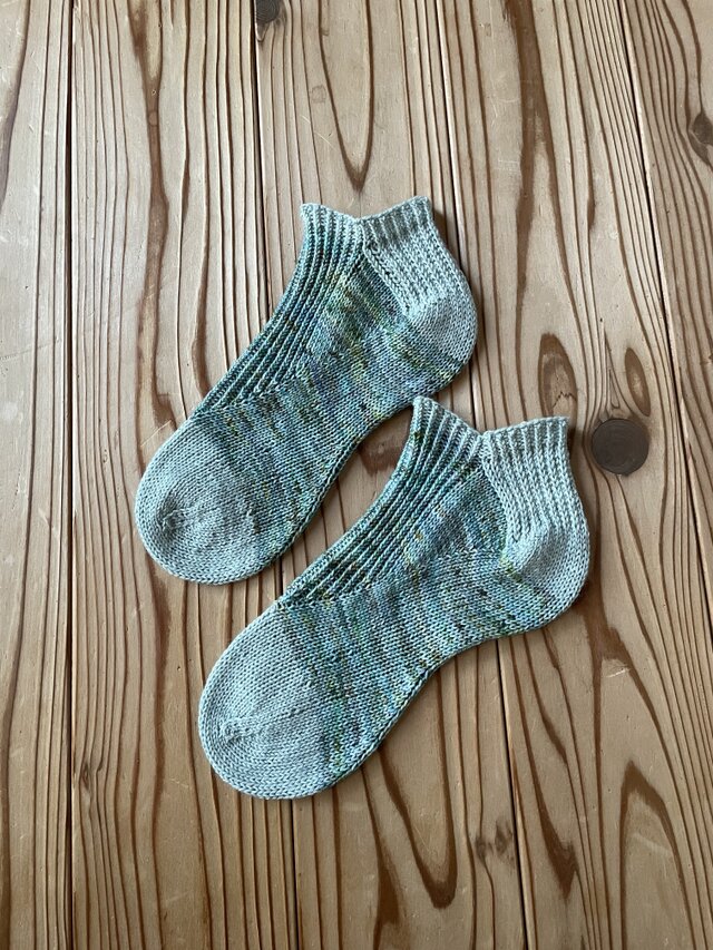 No.779 手編みショート靴下　