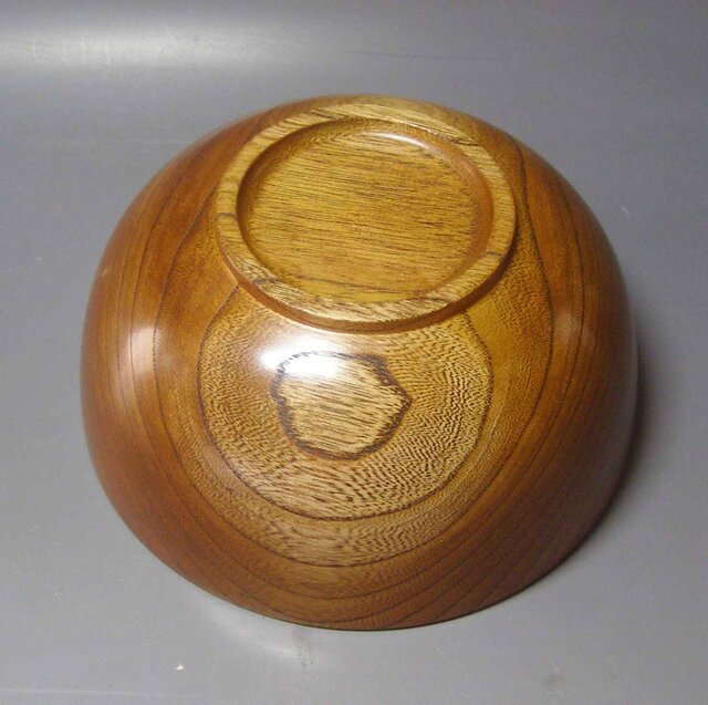 欅大椀 拭き漆仕上げ | iichi 日々の暮らしを心地よくするハンドメイド