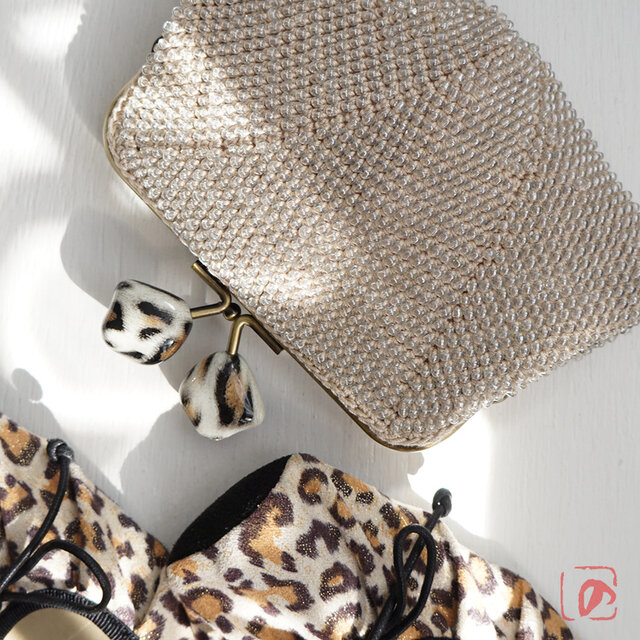 ばあば作☆☆さらに大きめ・ガラスビーズのがま口（Léopard・1644）