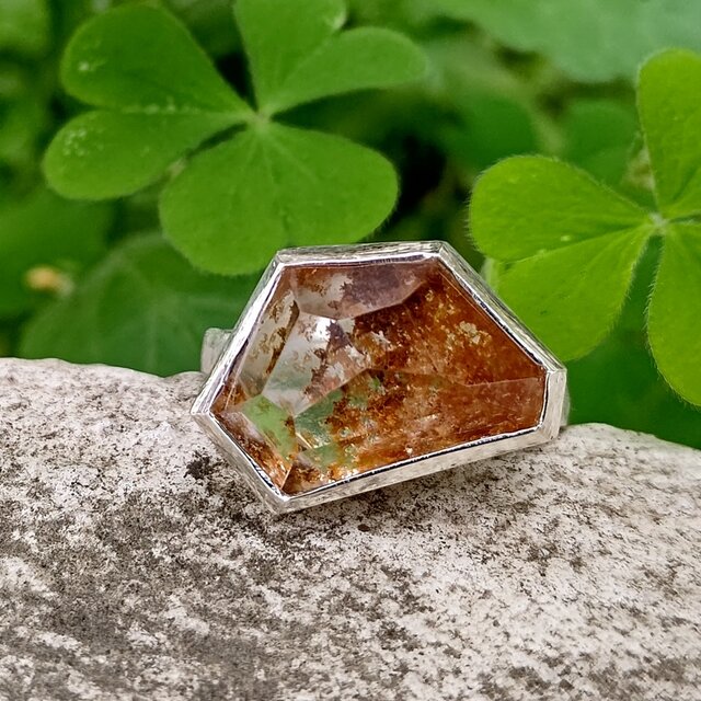 ガーデンクォーツ 立体的な変形6角形 シルバーSV925リング | iichi