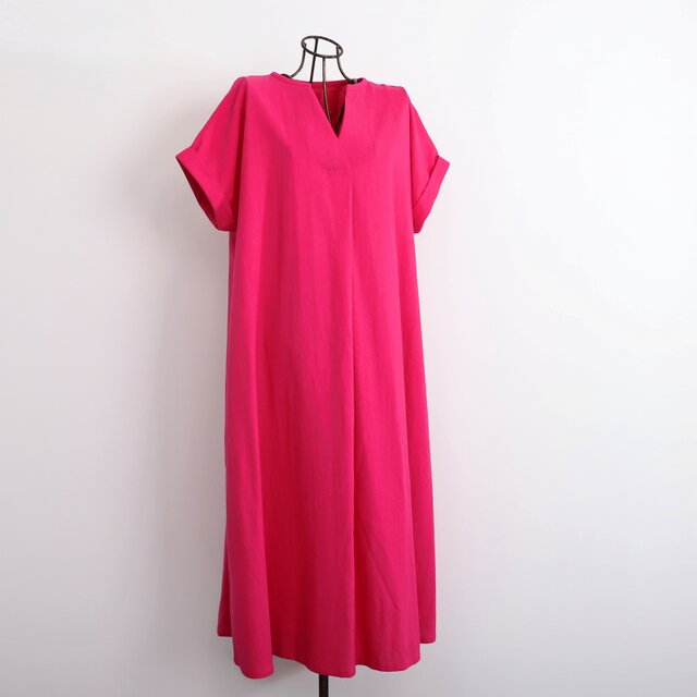 ✥限定SALE　TICCA キーネックワンピース　リネン　ピンク 3万1900円 ティッカ TICCA キーネック ワンピース ピンク リネン