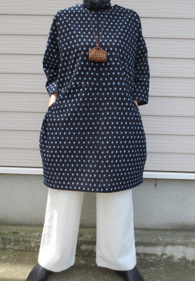 古布リメイク　雪ん子絣のチュニック　久留米絣　着物リメイク　大人可愛い　ゆったりサイズ　綿100％
