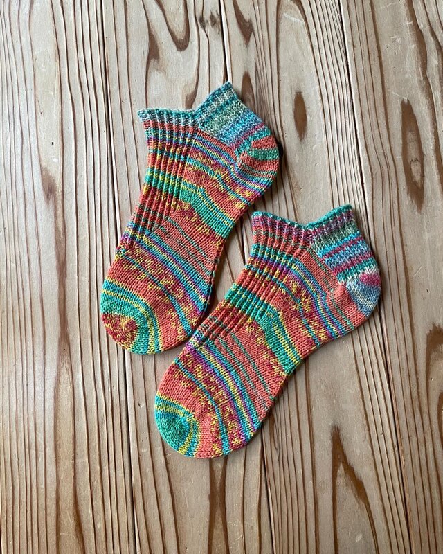 No.786 手編みショートソックス