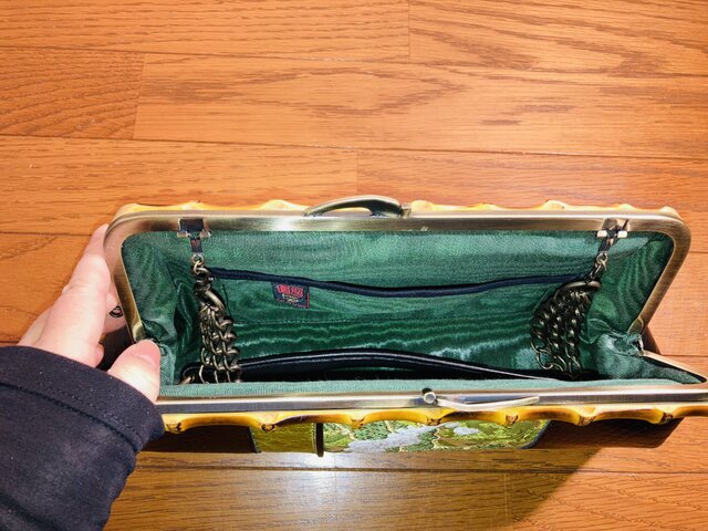 フレッシュライムグリーン クラッチバッグ | iichi 日々の暮らしを