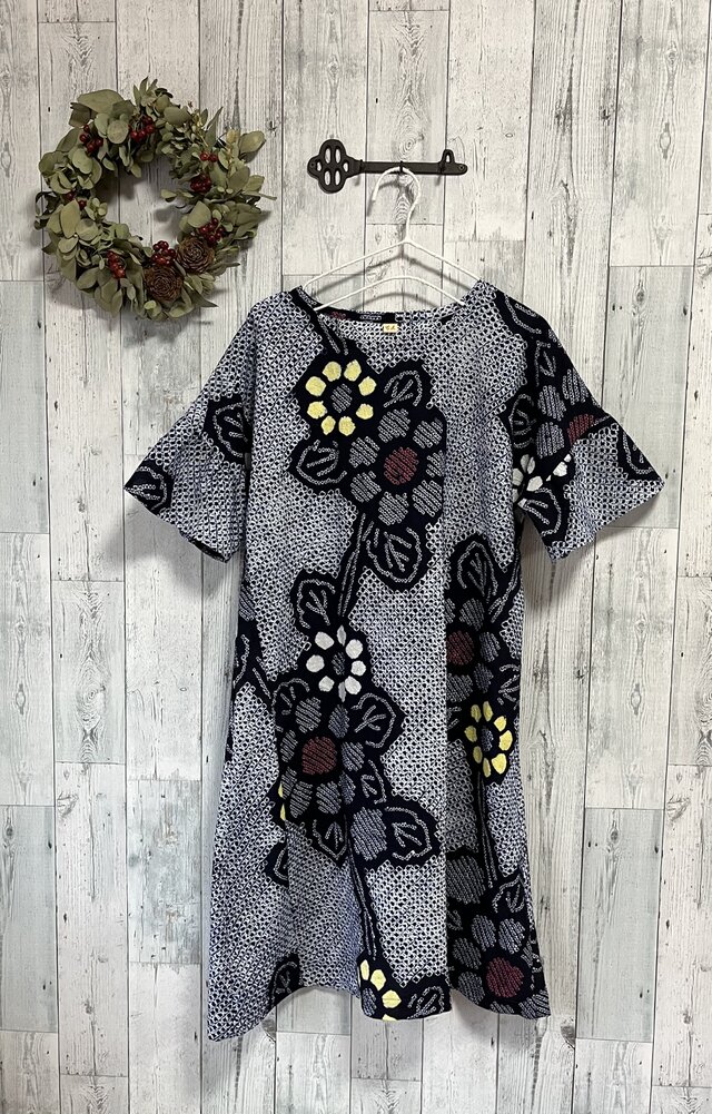 ☆有松絞り　浴衣フリル袖ワンピース　花柄♪