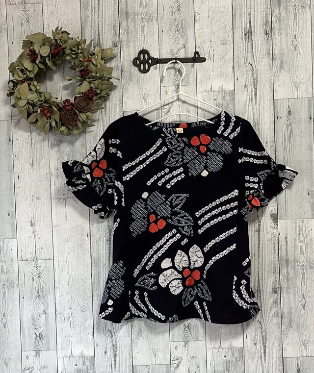 ☆有松絞り花柄の浴衣でフリル袖ブラウス♪