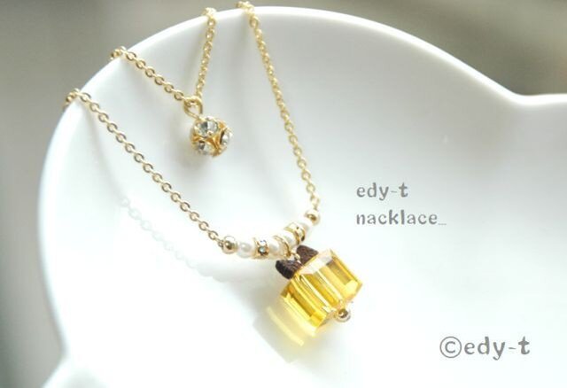 edy-t■スワロgiftbox&クリスタルネックレス☆の画像1枚目