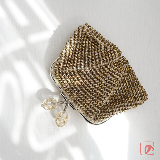 ばあば作☆☆総ガラスビーズのスクエアがま口（scintillio・1650）