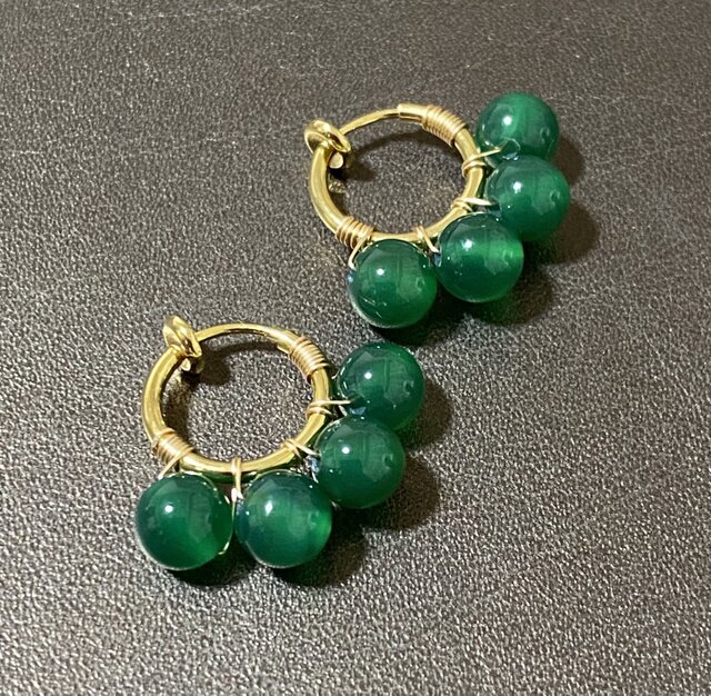 つぶつぶイヤリング グリーン つぶつぶイヤリング グリーン つぶつぶ